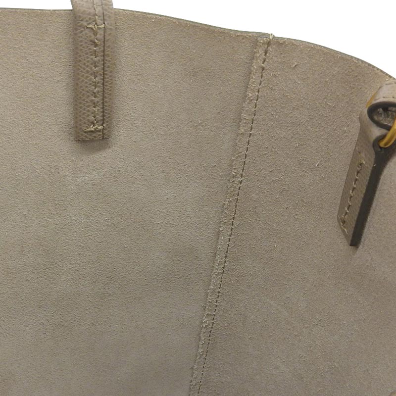 http://セリーヌ%20CELINE%20バーティカルカバスモール%202WAYバッグ%20トートバッグ%20ショルダーバッグ%20レザー%20グレージュ%20中古%20OB1787
