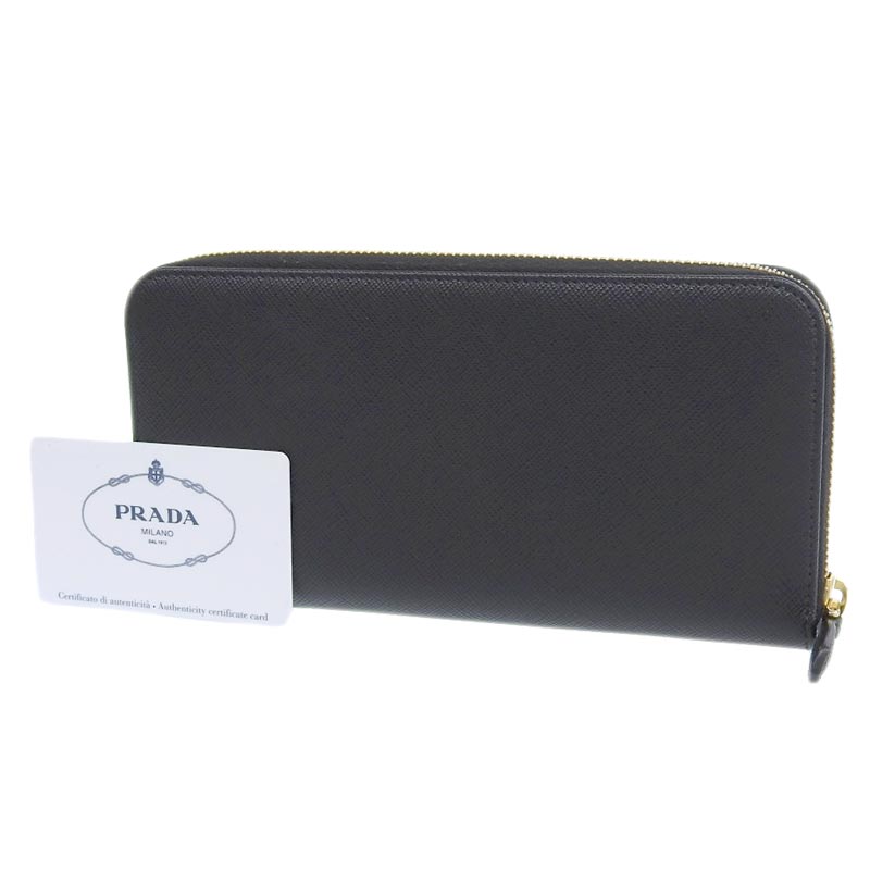 http://プラダ%20PRADA%20長財布%20ラウンドファスナー%20トライアングル%20ジップアラウンド%20サフィアーノ%20レザー%20ブラック%201ML506%20中古%20OBB0548