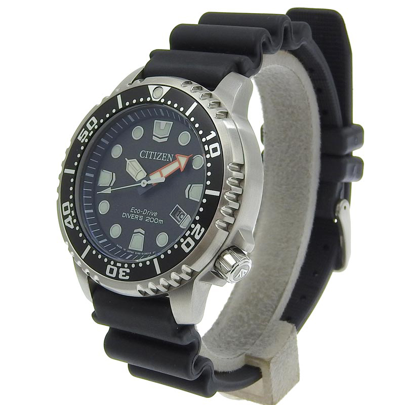 http://シチズン%20CITIZEN%20ダイバーズウォッチ%20エコドライブ%20メンズ%20ソーラー%20腕時計%20SS/ラバー%20ブラック文字盤%20S126126%20美品%20OW0425