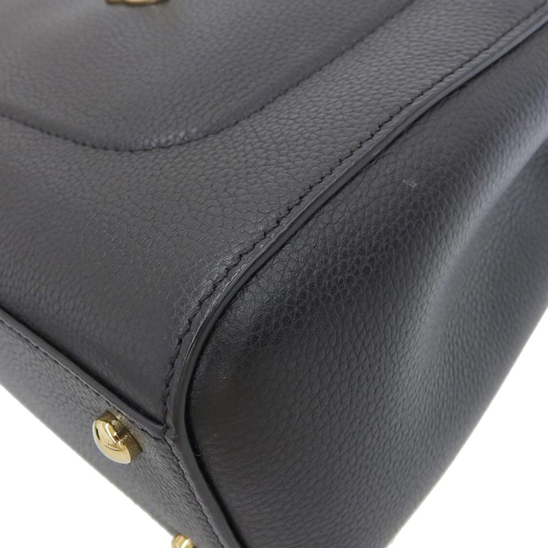 http://シャネル%20CHANEL%20ネオエグゼクティブトート%20スモール%202WAYバッグ%20ハンドバッグ%20レザー%20ブラック%2023番台%20A69929%20中古%20CH0912