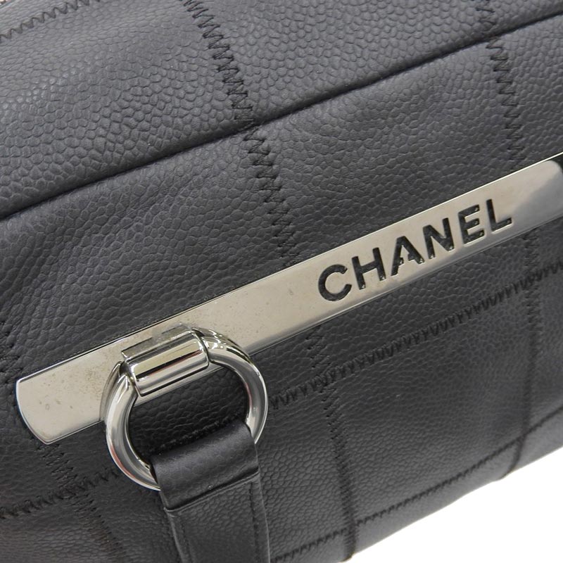 http://シャネル%20CHANEL%20チョコバー%20ハンドバッグ%20レザー%20ブラック%209番台%20中古%20CH0914