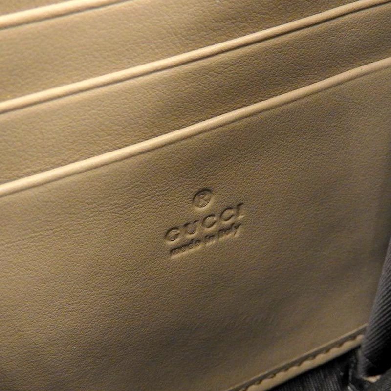 http://グッチ%20GUCCI%20GGスプリーム%20ディオニュソス%20チェーンショルダーバッグ%20チェーンウォレット%20ベージュ/エボニー%20401231%20中古%20GU0573