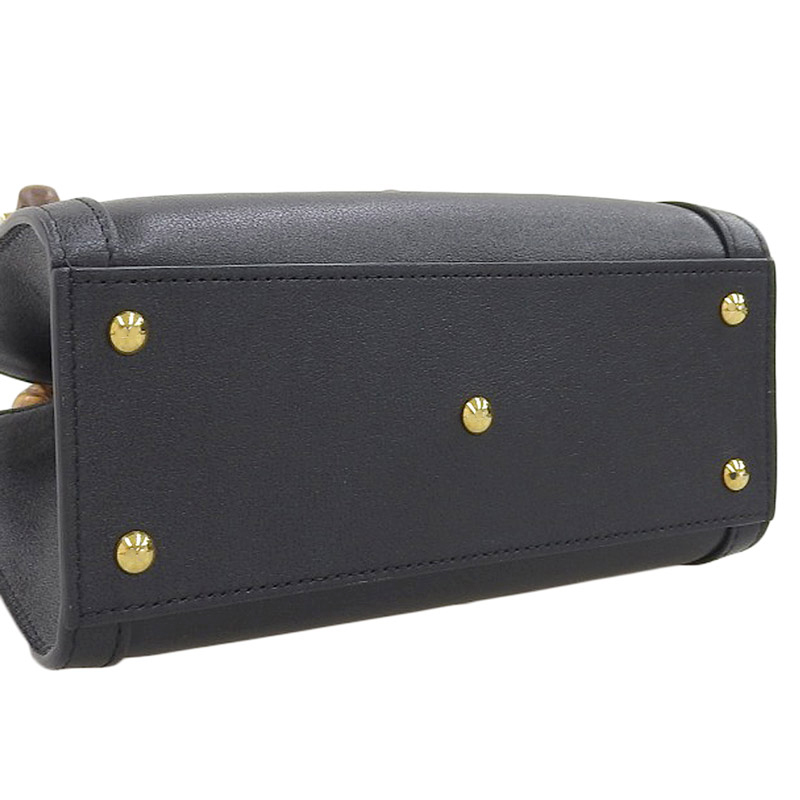 http://グッチ%20GUCCI%20バンブー%20ダイアナ%20ミニ%202WAYバッグ%20ハンドバッグ%20ショルダーバッグ%20レザー%20ブラック%20655661%20中古%20GU0574
