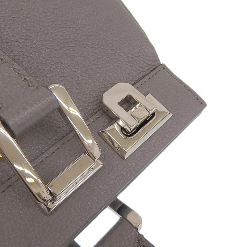 http://グッチ%20GUCCI%20ズゥミ%20スモール%202WAYバッグ%20トートバッグ%20ショルダーバッグ%20レザー%20グレー%20569712%20中古%20GU0580