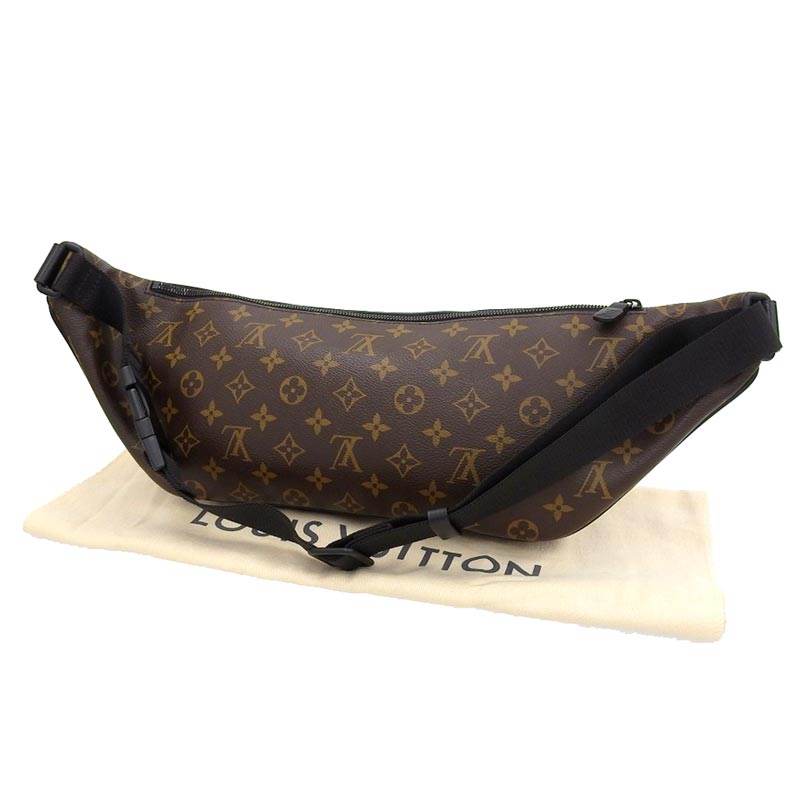 http://ルイヴィトン%20LOUIS%20VUITTON%20モノグラム%20マカサー%20クリストファー%20バムバッグ%20ボディバッグ%20M45337%20中古%20LV1555