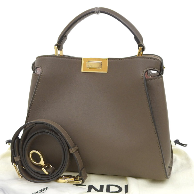 http://フェンディ%20FENDI%20ピーカブーエッセンシャリー%202WAYバッグ%20ハンドバッグ%20ショルダーバッグ%20レザー%20ブラウン%208BN302%20中古%20OB1813