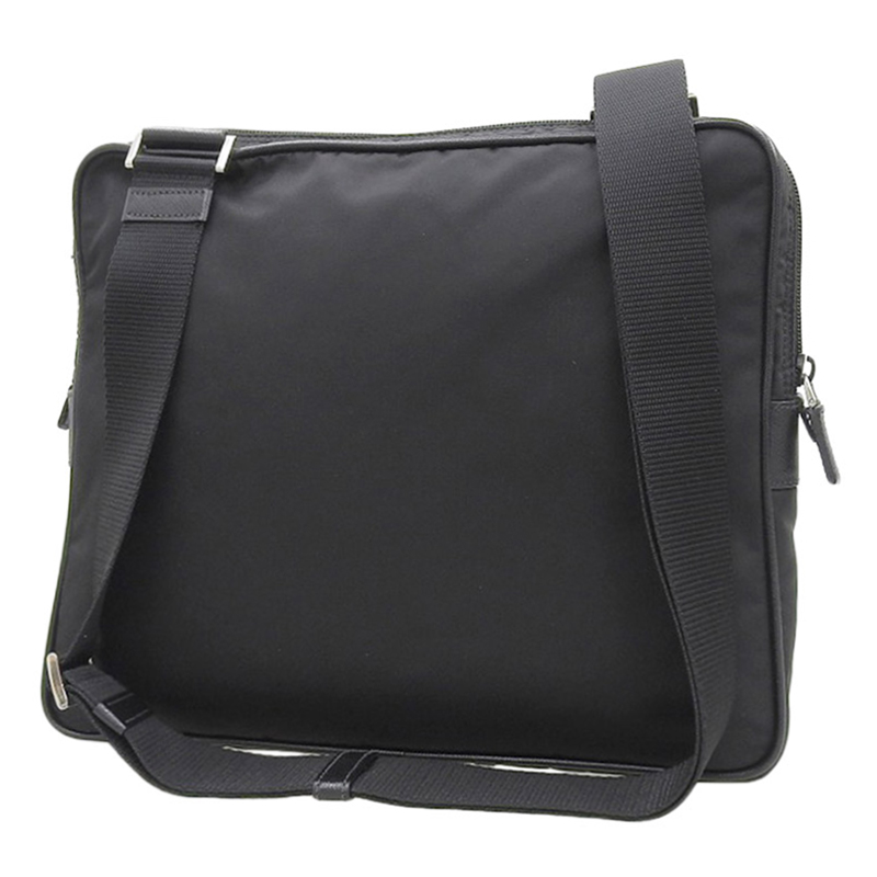 http://プラダ%20PRADA%20ショルダーバッグ%20斜め掛けショルダー%20ナイロン%20ブラック%20中古%20OB1820