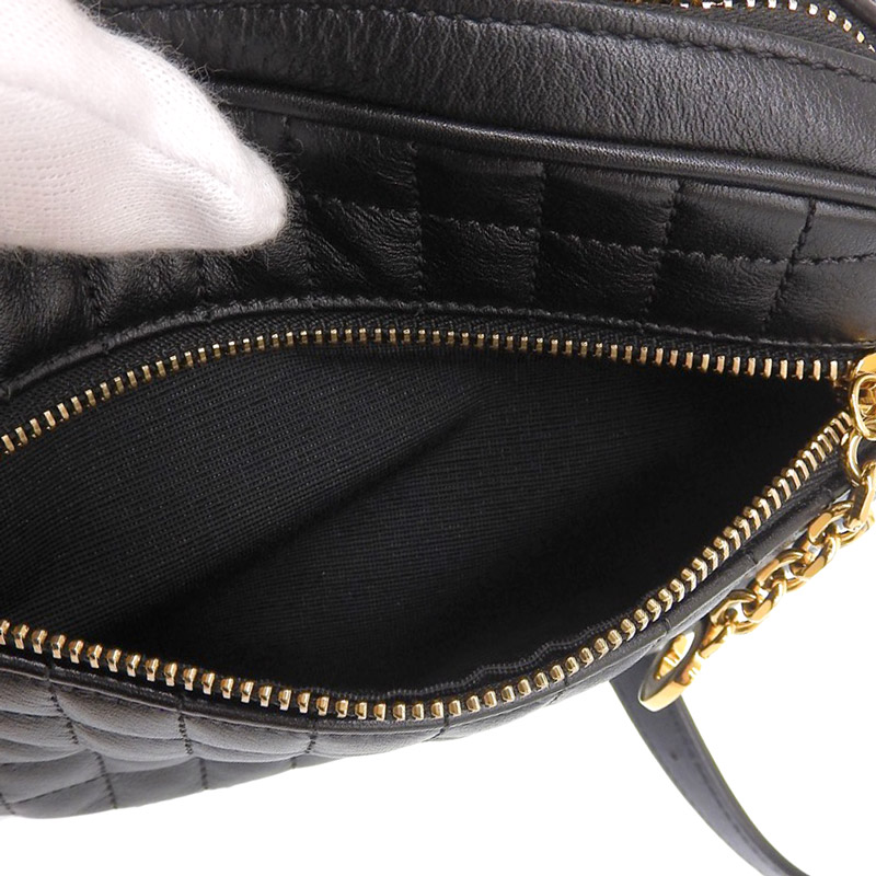 http://セリーヌ%20CELINE%20ショルダーバッグ%20ポシェット%20レザー%20ブラック%20中古%20OB1828