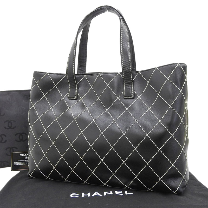 http://シャネル%20CHANEL%20ワイルドステッチ%20トートバッグ%20レザー%20ブラック%20中古%20CH0921