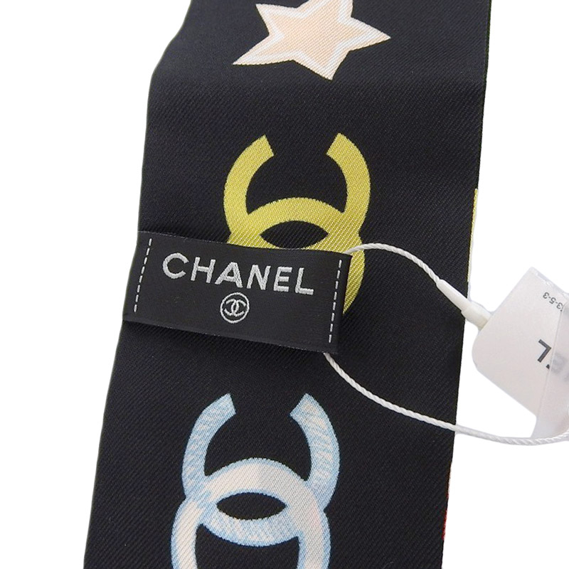 http://シャネル%20CHANEL%20ツイリー%20スカーフ%20ココマーク%20シルク%20ブラック%20美品%20CH0923