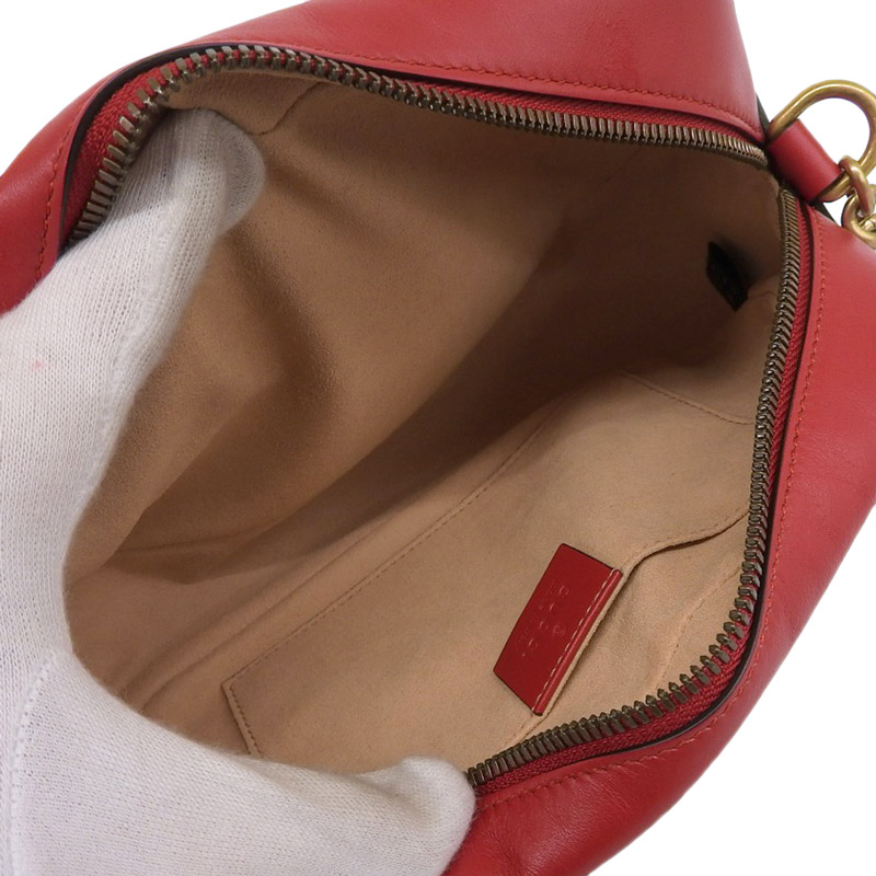 http://グッチ%20GUCCI%20GGマーモント%20キルティングスモールショルダー%20ショルダーバッグ%20レザー%20レッド%20447632%20中古%20GU0587