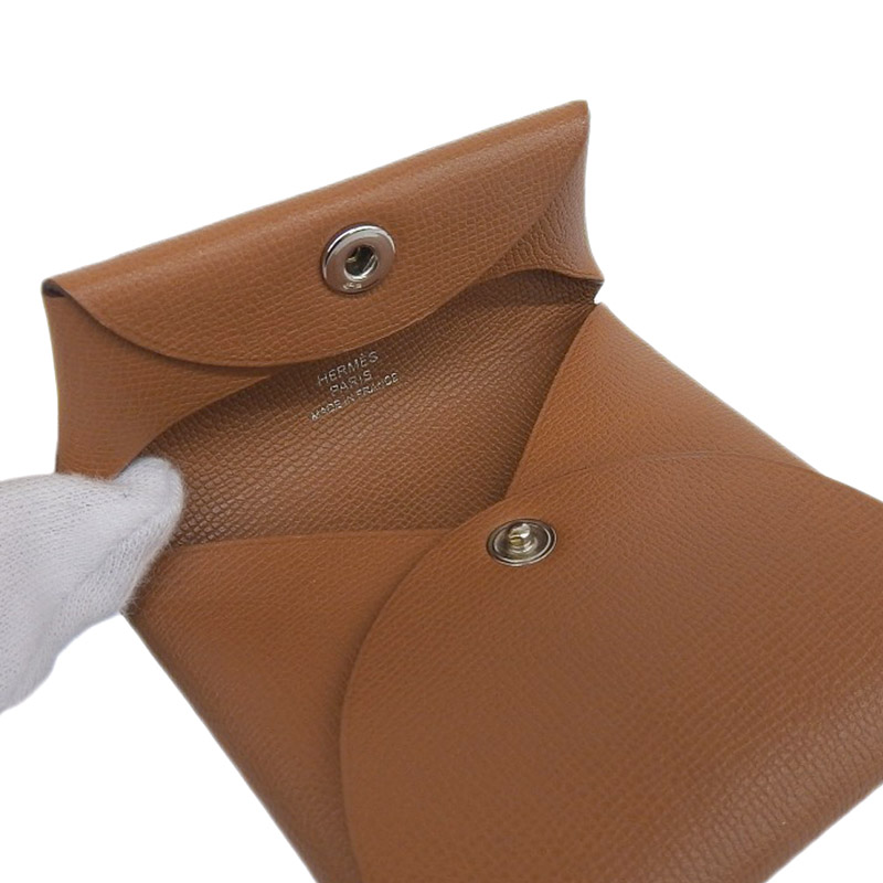 http://エルメス%20HERMES%20バスティア%20コインケース%20エプソン%20ゴールド%20C刻印%202018年%20中古%20HE0933