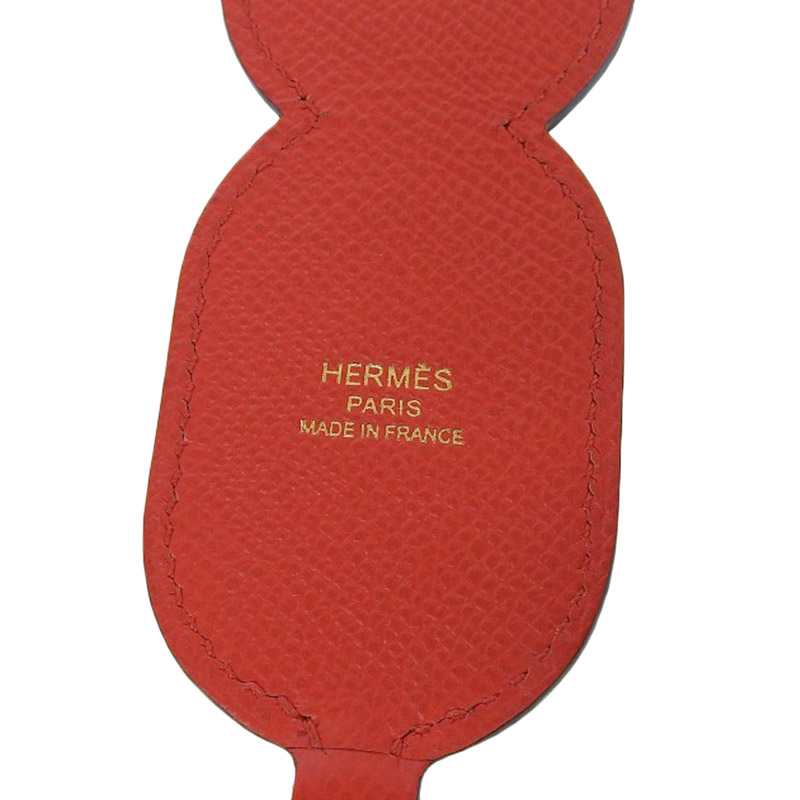 http://エルメス%20HERMES%20マイヨン%20シェーヌダンクル%20ショルダーストラップ%20レザー%20GP金具%20レッド/ピンク%20Y刻印%202020年%20中古%20HE0936