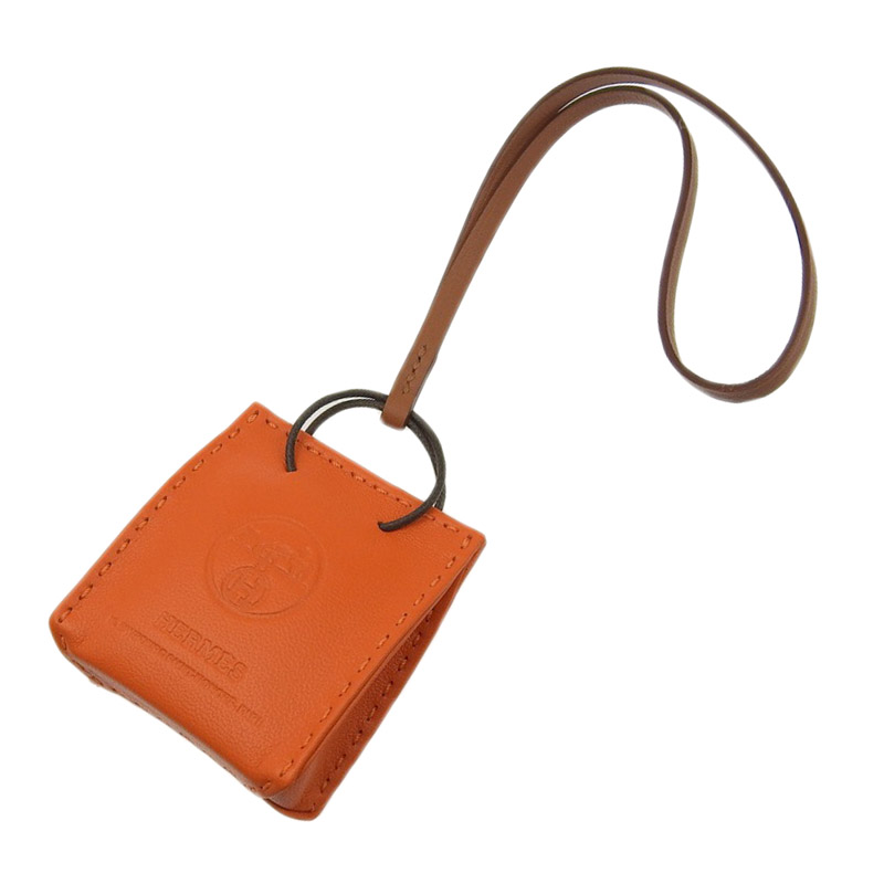 http://エルメス%20HERMES%20サック・オランジュ%20バッグチャーム%20オレンジ%20Y刻印%202020年%20美品%20HE0940