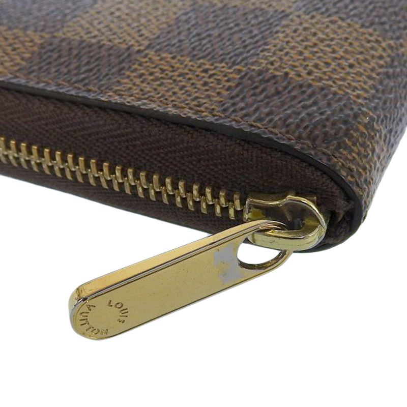 http://ルイヴィトン%20LOUIS%20VUITTON%20ダミエ%20ジッピー・コインパース%20コインケース%20コンパクトウォレット%20小銭入れ%20M63070%20中古%20LV1569