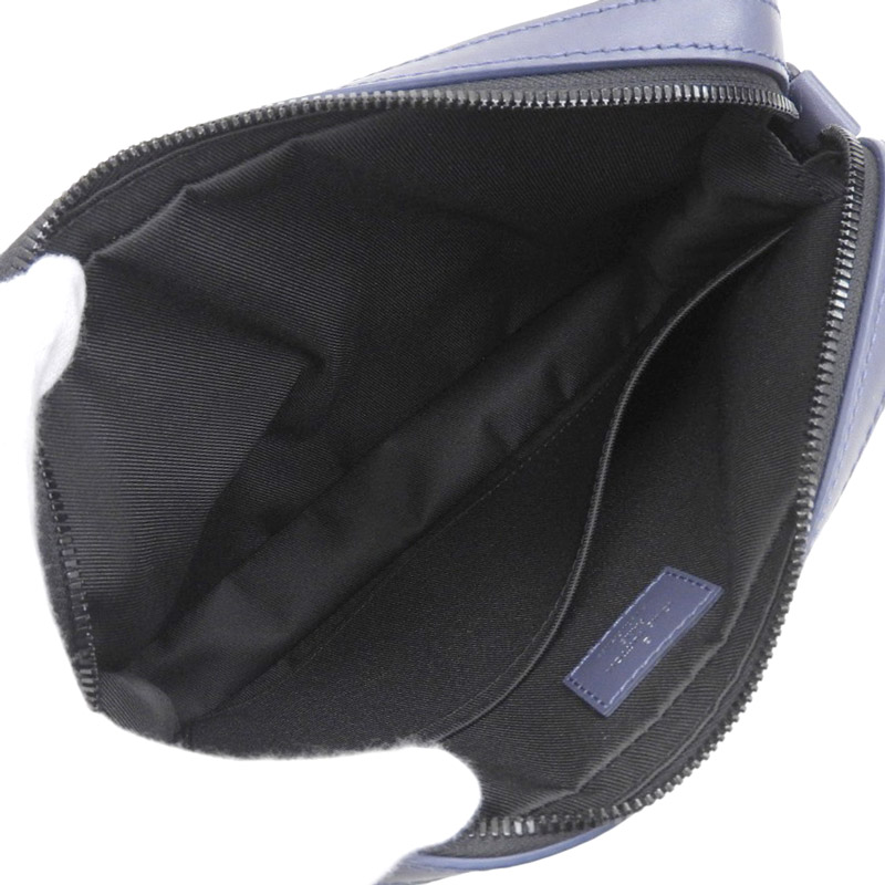http://ルイヴィトン%20LOUIS%20VUITTON%20モノグラム・シャドウ%20デュオ・メッセンジャー%20ショルダーバッグ%20ネイビー%20M45730%20中古%20LV1574