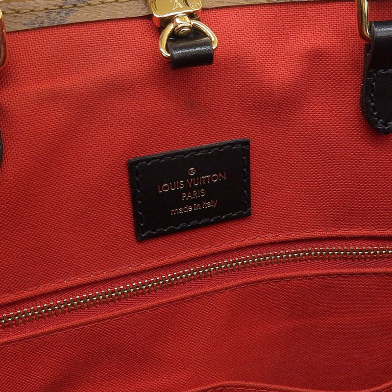 http://ルイヴィトン%20LOUIS%20VUITTON%20モノグラム・ジャイアント%20オンザゴーMM%202WAY%20トートバッグ%20ショルダーバッグ%20M45321%20中古%20LV1577