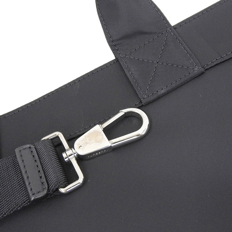 http://バーバリー%20BURBERRY%202WAYバッグ%20トートバッグ%20ショルダーバッグ%20ナイロン%20ブラック%20中古%20OB1824