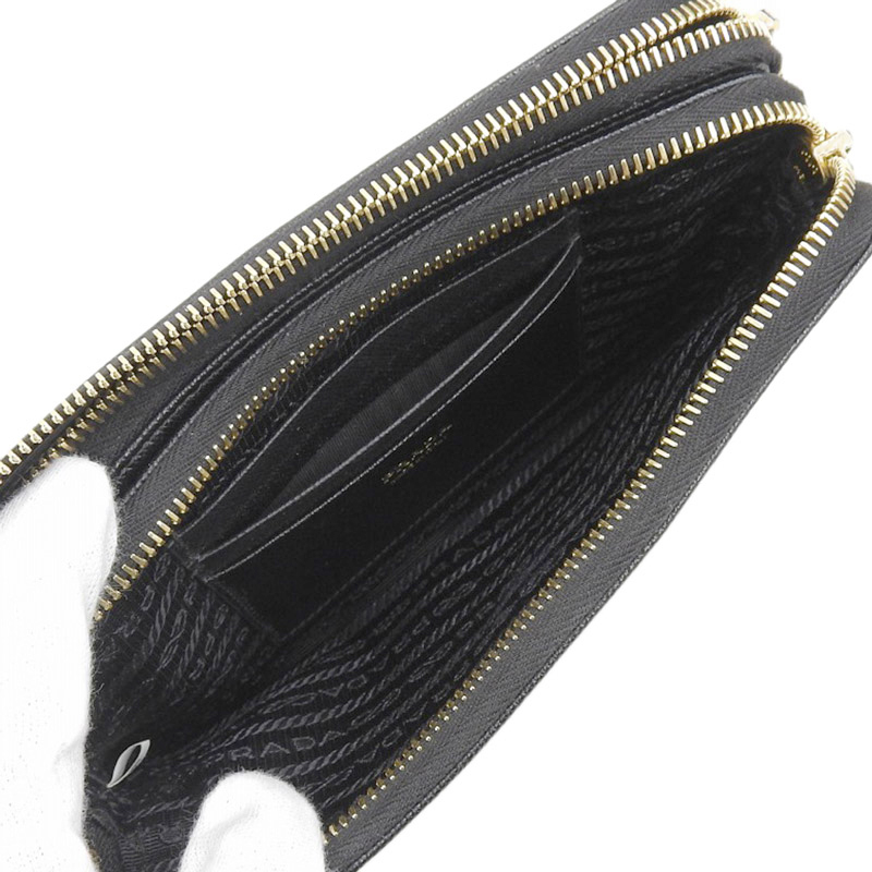 http://プラダ%20PRADA%20ショルダーバッグ%20チェーンショルダー%20サフィアーノ%20レザー%20ブラック%201DH010%20中古%20OB1838