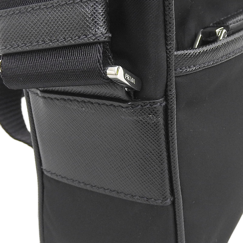 http://プラダ%20PRADA%20ショルダーバッグ%20ポシェット%20ナイロン/レザー%20ブラック%202VH048%20中古%20OB1839