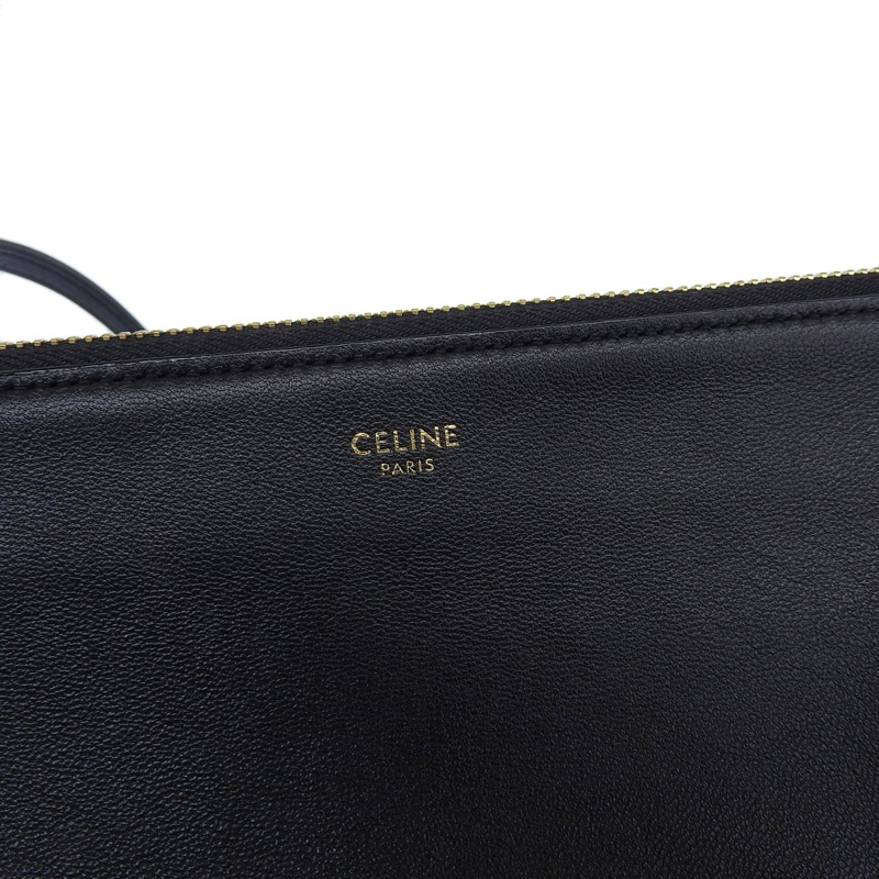 http://セリーヌ%20CELINE%20トリオ%20ショルダーバッグ%20斜め掛けショルダーバッグ%20レザー%20ブラック%20中古%20OB1846