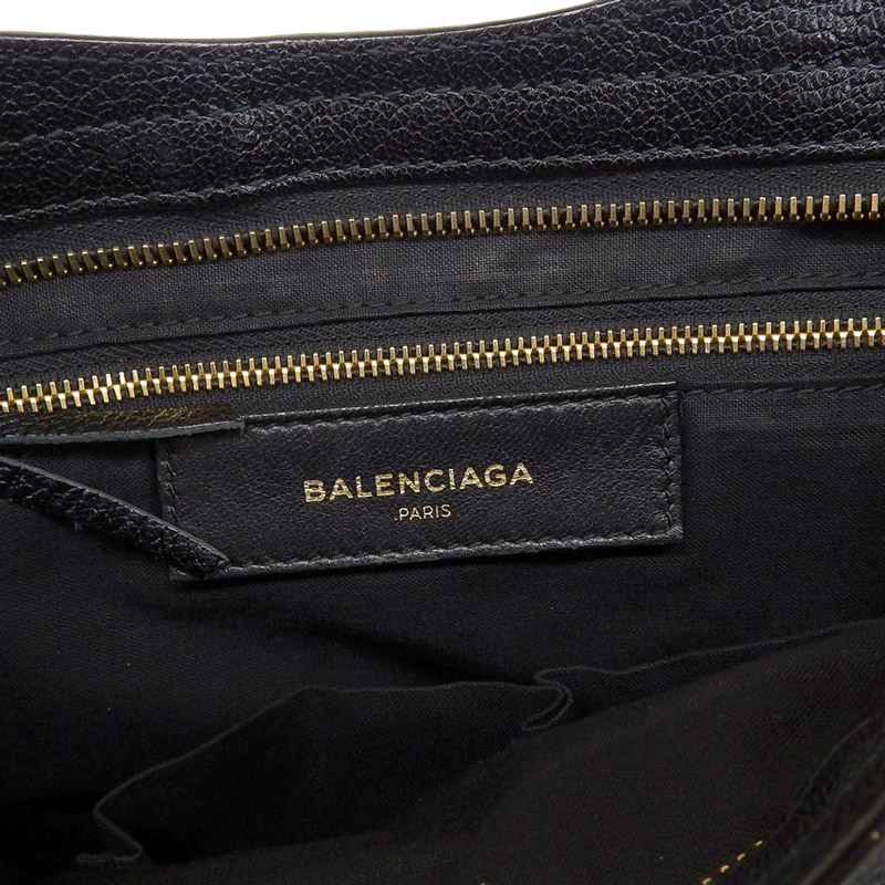 http://バレンシアガ%20BALENCIAGA%20クラシック%20メタリック%20エッジシティ%202WAY%20ショルダー%20ハンドバッグ%20レザー%20ブラック%20432831%20中古%20OB1857