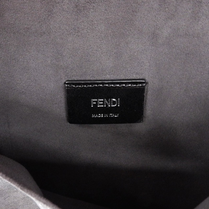 http://フェンディ%20FENDI%20ゲームバッグ%20トートバッグ%20キャンバス/レザー%20ブラック系%207AR746%20中古%20OB1868