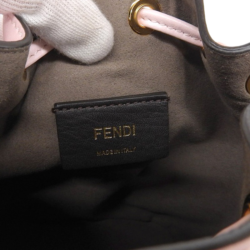 http://フェンディ%20FENDI%20モントレゾール%202WAYバッグ%20ハンドバッグ%20ショルダーバッグ%20レザー%20ピンク%208BS027%20中古%20OB1870