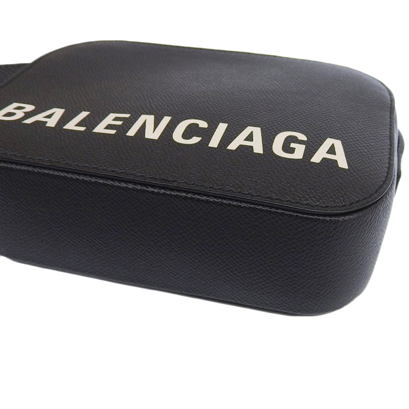 http://バレンシアガ%20BALENCIAGA%20エブリデイ%20ショルダーバッグ%20レザー%20ブラック%20558171%20中古%20OB1875