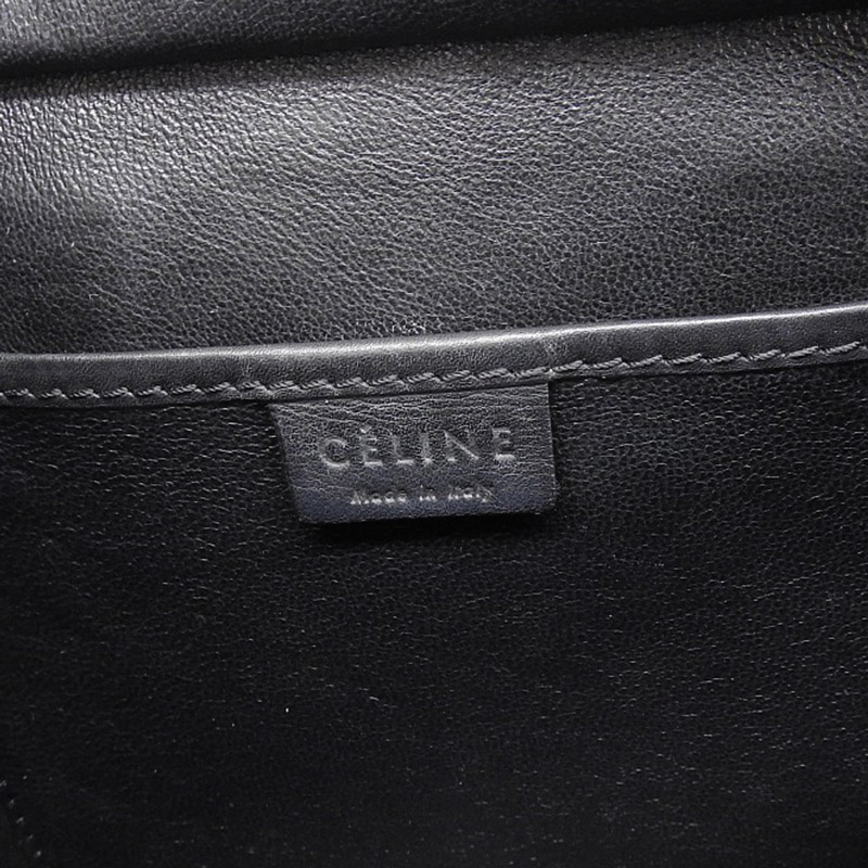 http://セリーヌ%20CELINE%20ラゲージ%20ナノショッパー%202WAYバッグ%20ハンドバッグ%20ショルダーバッグ%20レザー%20ブラック%20中古%20OB1887