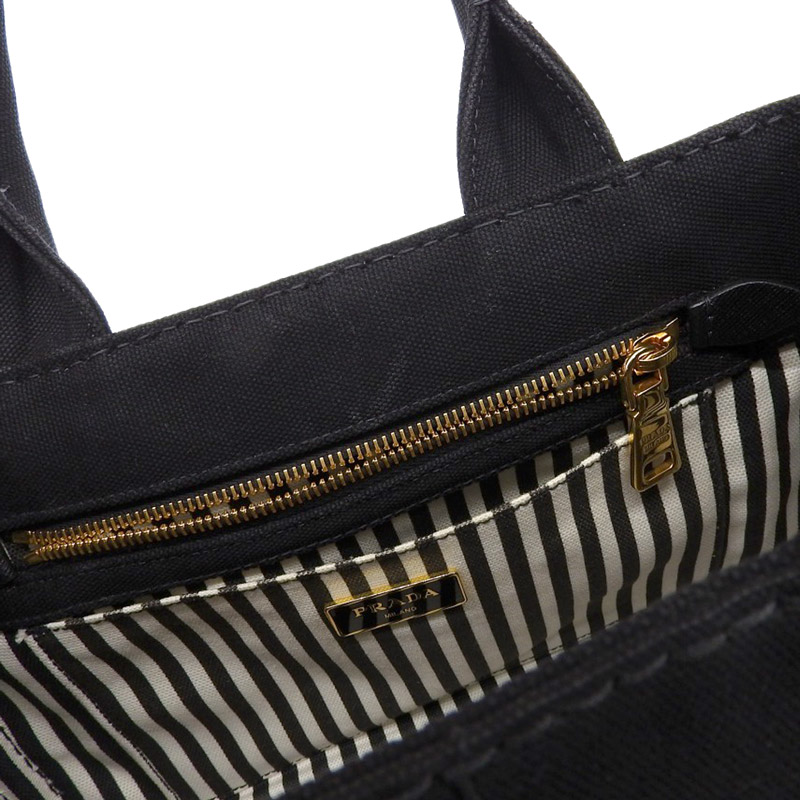http://プラダ%20PRADA%20カナパ%202WAYバッグ%20トートバッグ%20ショルダーバッグ%20キャンバス%20ブラック%20中古%20OB1889