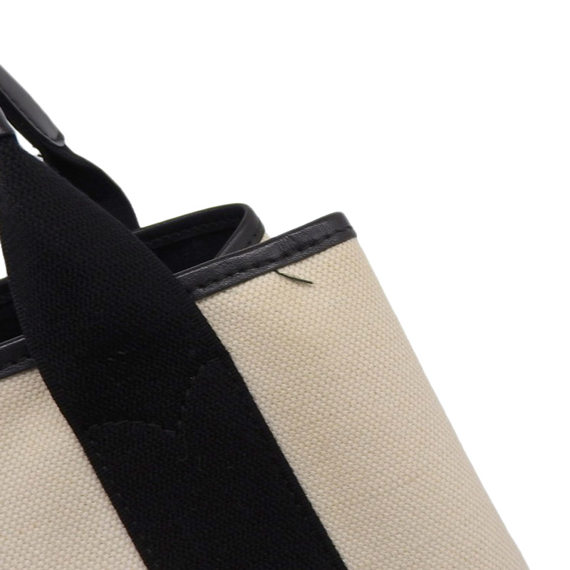 http://バレンシアガ%20BALENCIAGA%20ネイビーカバスS%20ハンドバッグ%20キャンバス/レザー%20ホワイト/ブラック%20339933%20中古%20OB1897