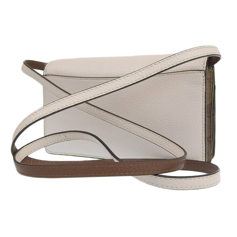 http://コーチ%20COACH%20ショルダーバッグ%20ショルダーウォレット%20スターウォーズコラボ%20PVC/レザー%20アイボリー%20F88919%20中古%20OB1898