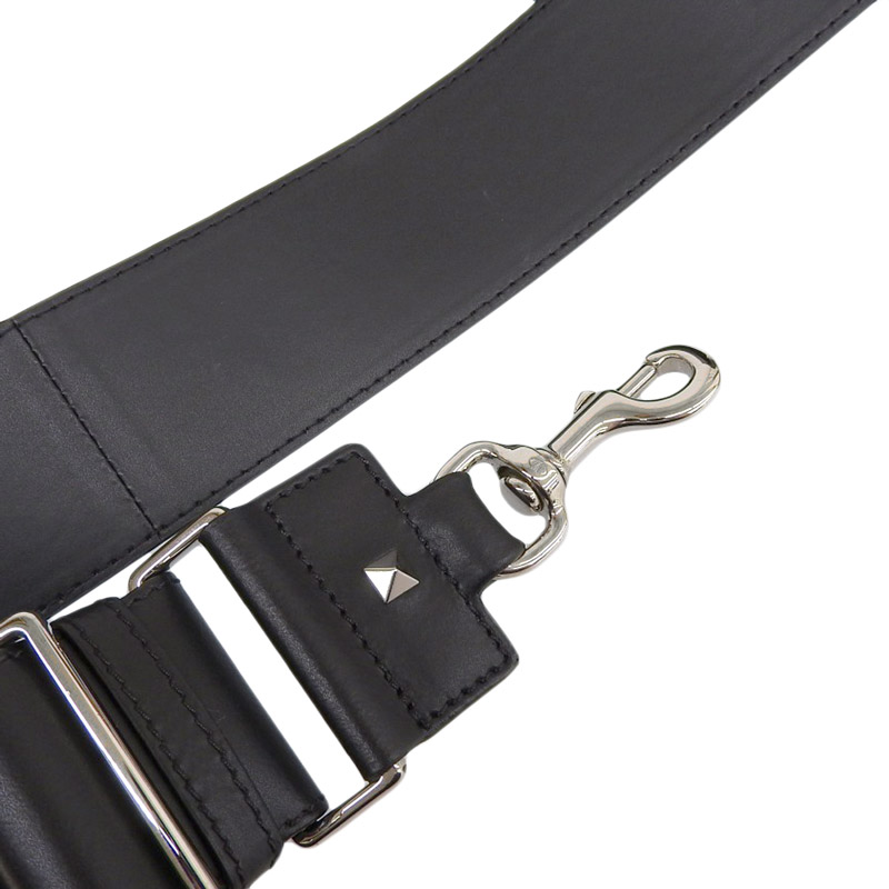 http://ヴァレンティノ%20VALENTINO%20VLTN%202WAYバッグ%20ショルダーバッグ%20クラッチバッグ%20レザー%20ブラック%20中古%20OB1902