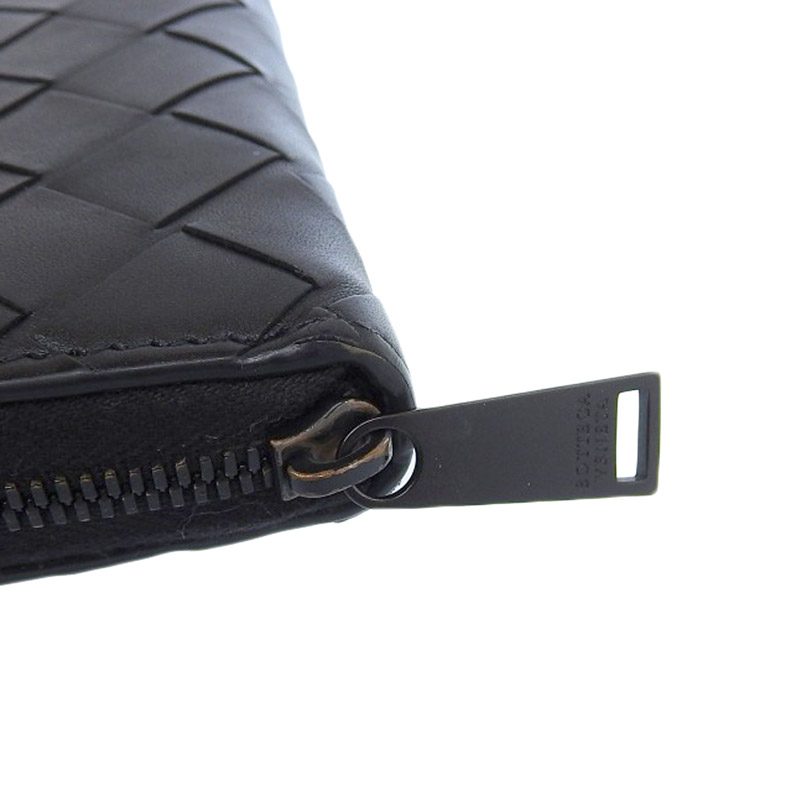 http://ボッテガヴェネタ%20BOTTEGA%20VENETA%20イントレチャート%20長財布%20レザー%20ブラック%20中古%20OBB0549