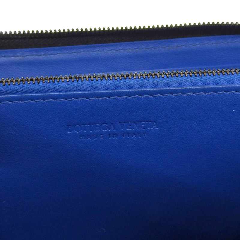 http://ボッテガヴェネタ%20BOTTEGA%20VENETA%20イントレチャート%20長財布%20レザー%20ブラック%20中古%20OBB0549