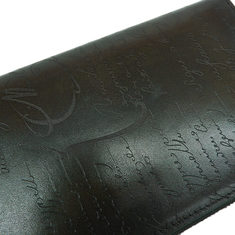 http://ベルルッティ%20BERLUTI%20カリグラフィ%20長財布%20レザー%20グリーン%20中古%20OBB0555