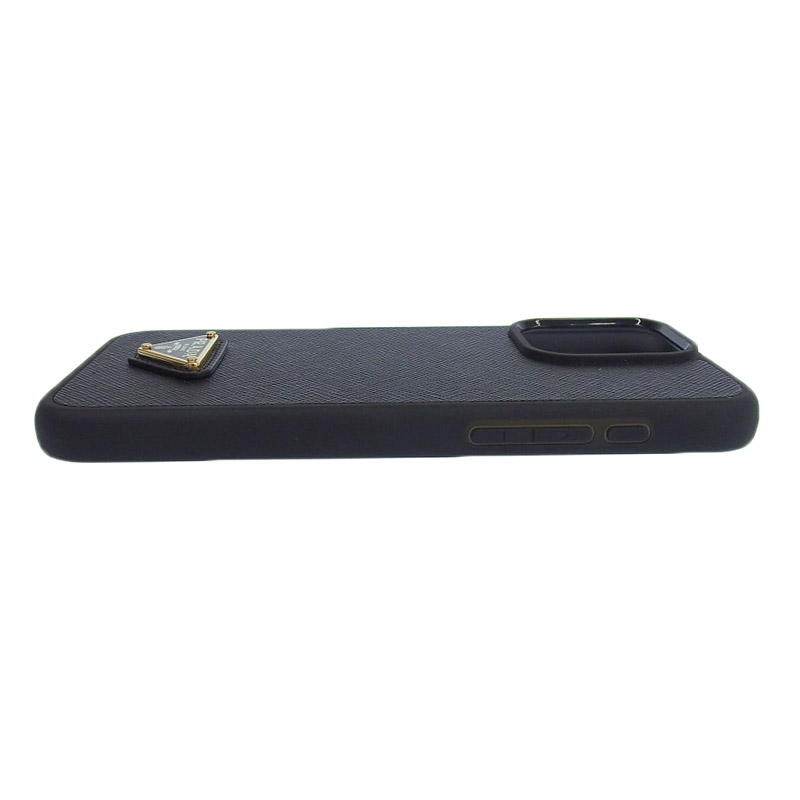 http://プラダ%20PRADA%20スマホケース%20サフィアーノ%20レザー%20ブラック%20iphone15PROMAX用%20美品%20OBB0558