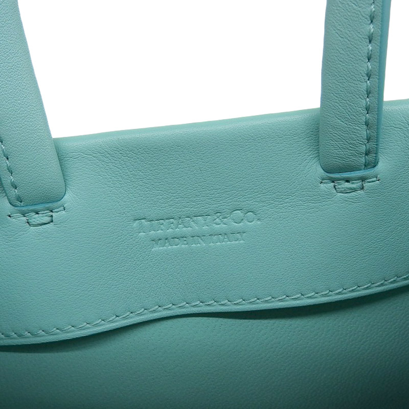 http://ティファニー%20TIFFANY%20&%20Co.%20ミニショッピングトート%202WAYバッグ%20ショルダーバッグ%20レザー%20ブルー%20中古%20TI0343