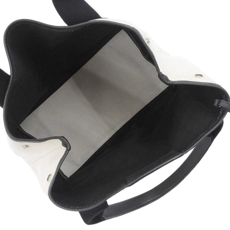 http://バレンシアガ%20BALENCIAGA%20ネイビーカバスS%20トートバッグ%20キャンバス/レザー%20ホワイト/ブラック%20中古%20OB1907
