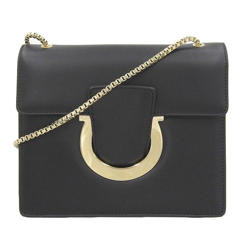 http://フェラガモ%20FERRAGAMO%20ガンチーニ%20ショルダーバッグ%20チェーンショルダー%20レザー%20ブラック%20中古%20OB1908
