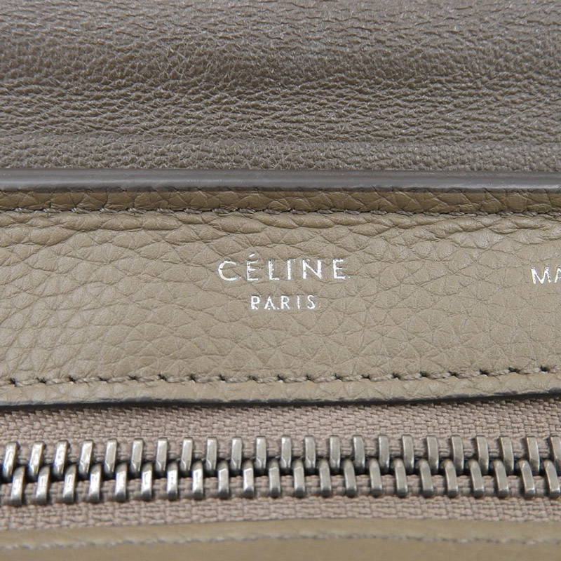 http://セリーヌ%20CELINE%20トラペーズ%202WAYバッグ%20ハンドバッグ%20ショルダーバッグ%20レザー%20グレージュ%20中古%20OB1909