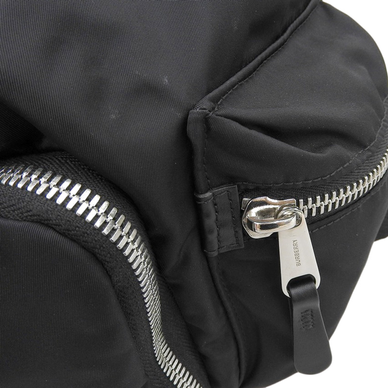 http://バーバリー%20BURBERRY%20バックパック%20リュックサック%20ナイロン/レザー%20ブラック%20中古%20OB2012