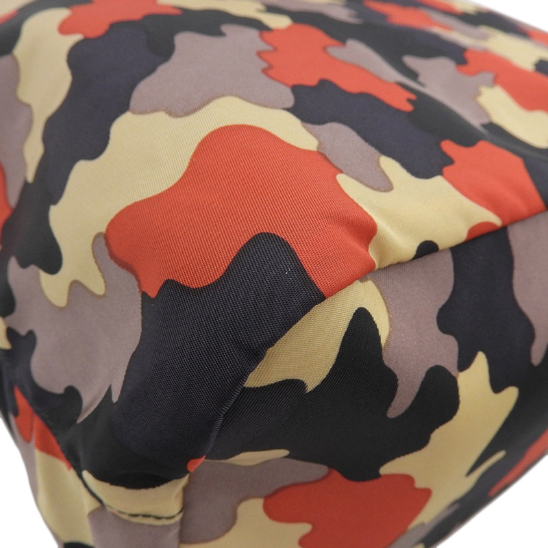 http://プラダ%20PRADA%202WAYバッグ%20ショルダーバッグ%20トートバッグ%20ナイロン/レザー%20マルチカラー%20中古%20OB2015