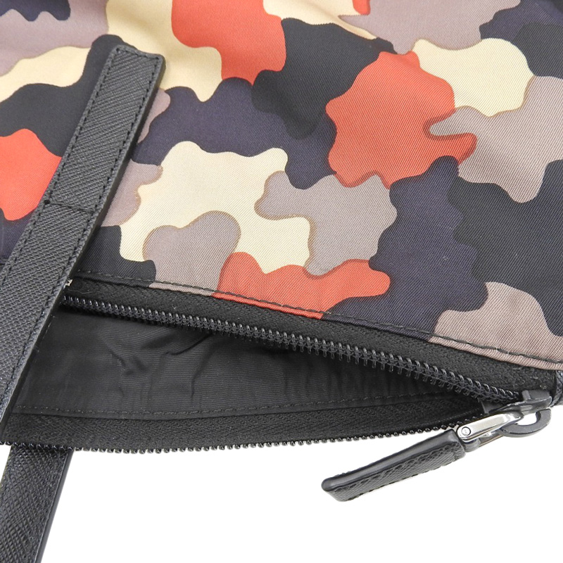 http://プラダ%20PRADA%202WAYバッグ%20ショルダーバッグ%20トートバッグ%20ナイロン/レザー%20マルチカラー%20中古%20OB2015