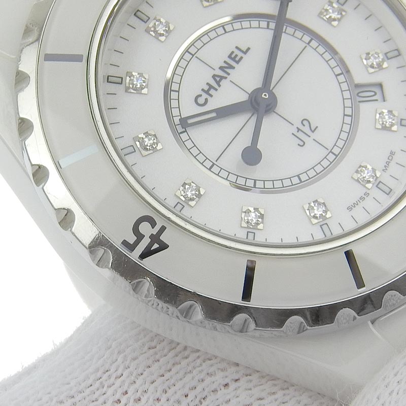 http://シャネル%20CHANEL%20J12%20レディース%20クォーツ%20腕時計%20セラミック/SS%2012Pダイヤモンド%20ホワイト文字盤%20H1628%20中古%20CH0933