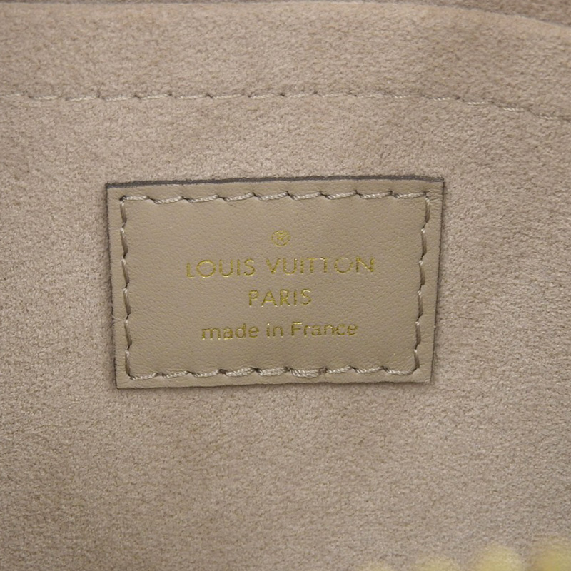 http://ルイヴィトン%20LOUIS%20VUITTON%20モノグラム%20アンプラント%20モンテーニュBB%202WAYバッグ%20トゥルトレールクレーム%20M45489%20中古%20LV1582