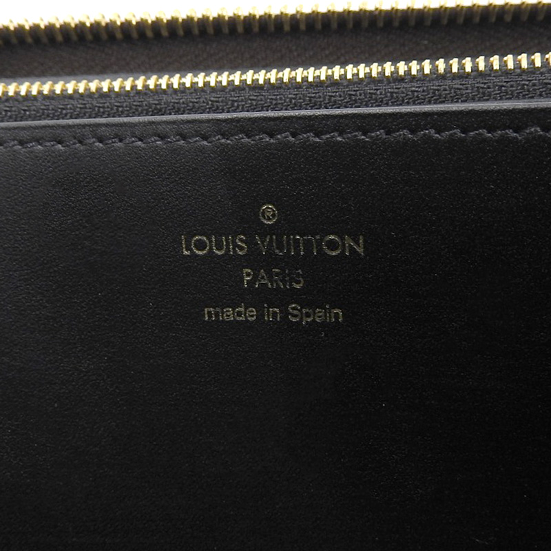 http://ルイヴィトン%20LOUIS%20VUITTON%20トランスフォームドモノグラム%20トランクタイム%20ジッピーウォレット%20長財布%20M52746%20中古%20LV1583