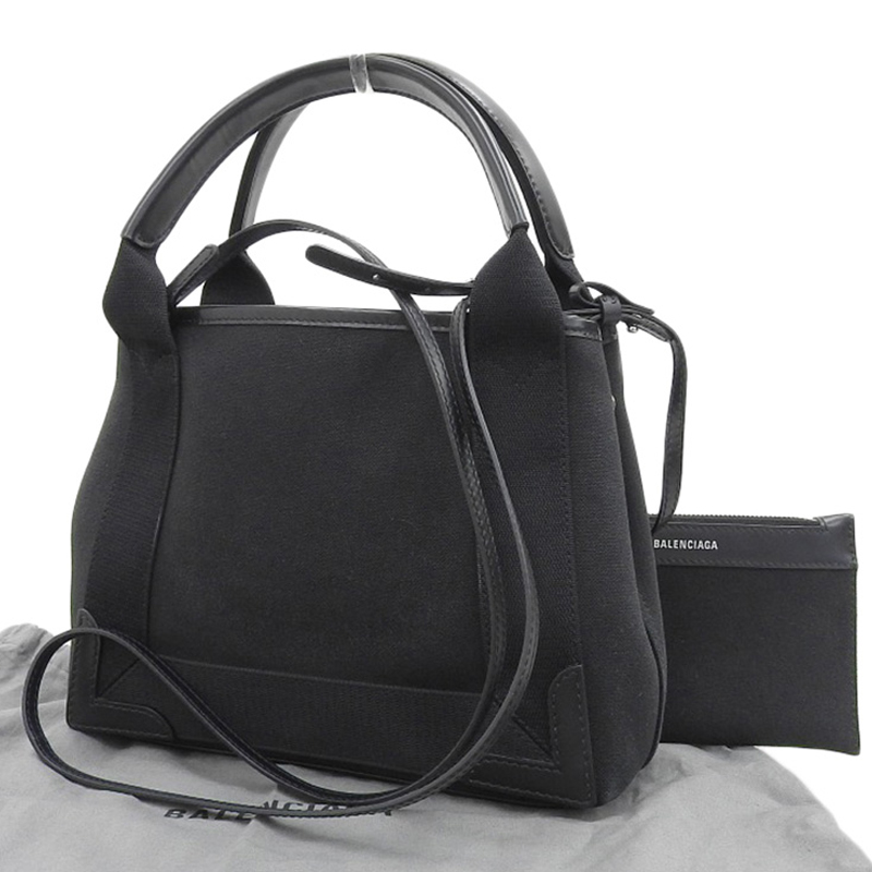 http://バレンシアガ%20BALENCIAGA%20ネイビーカバスXS%202WAYバッグ%20ハンドバッグ%20ショルダー%20キャンバス/レザー%20ブラック%20390346%20中古%20OB1925