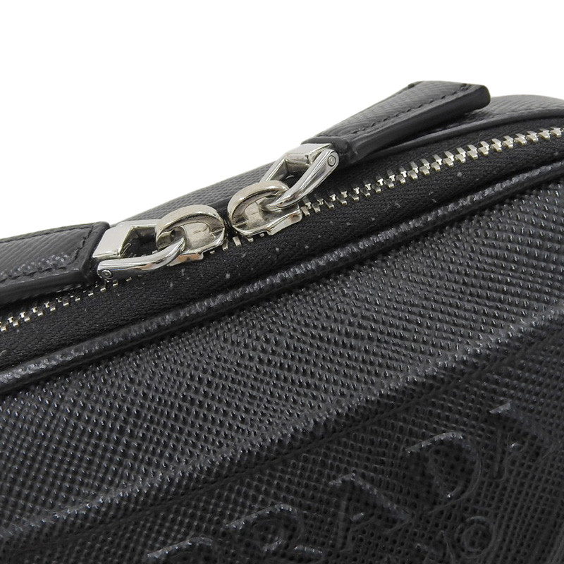 http://プラダ%20PRADA%20ショルダーバッグ%20サフィアーノ%20レザー%20ブラック%202VH154%20中古%20OB1926